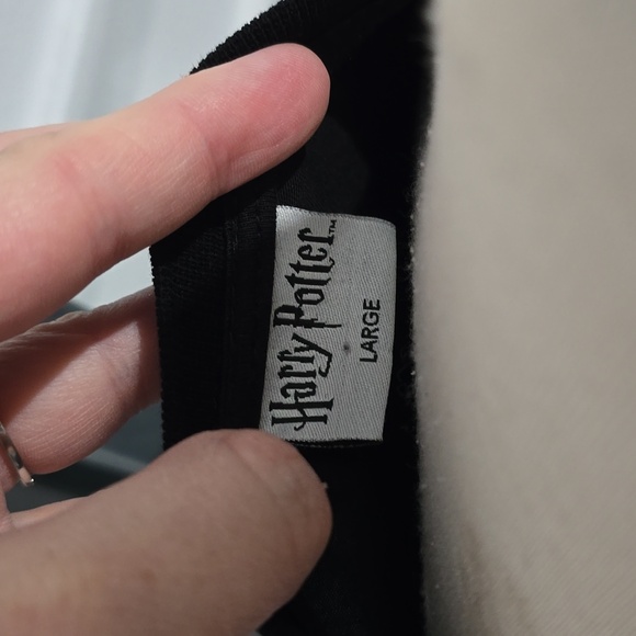 Warner Bros. Harry Potter Black Tee Size Large NWOT - Picture 2 of 12